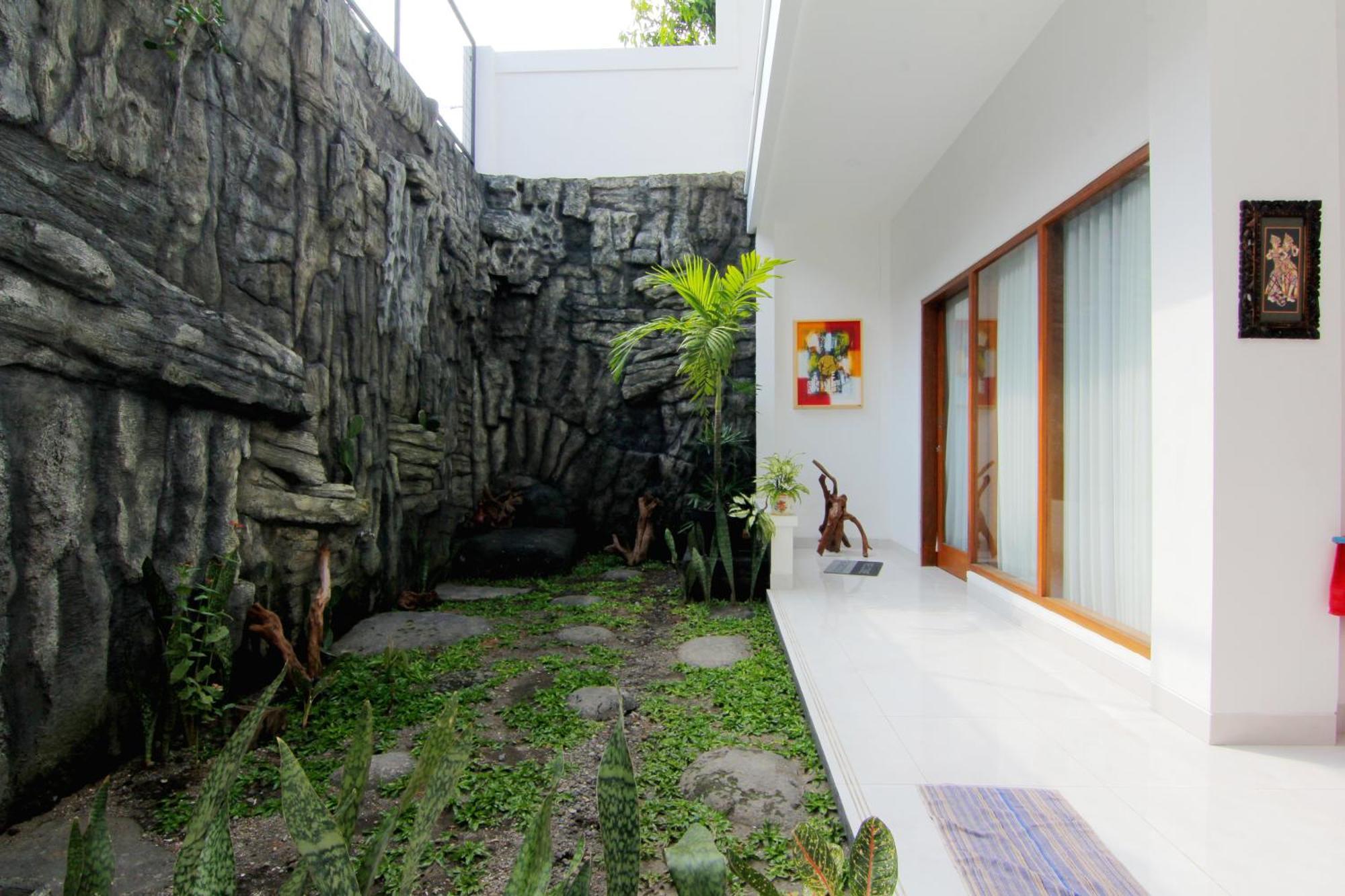 Silas Garden Yogyakarta Bagian luar foto